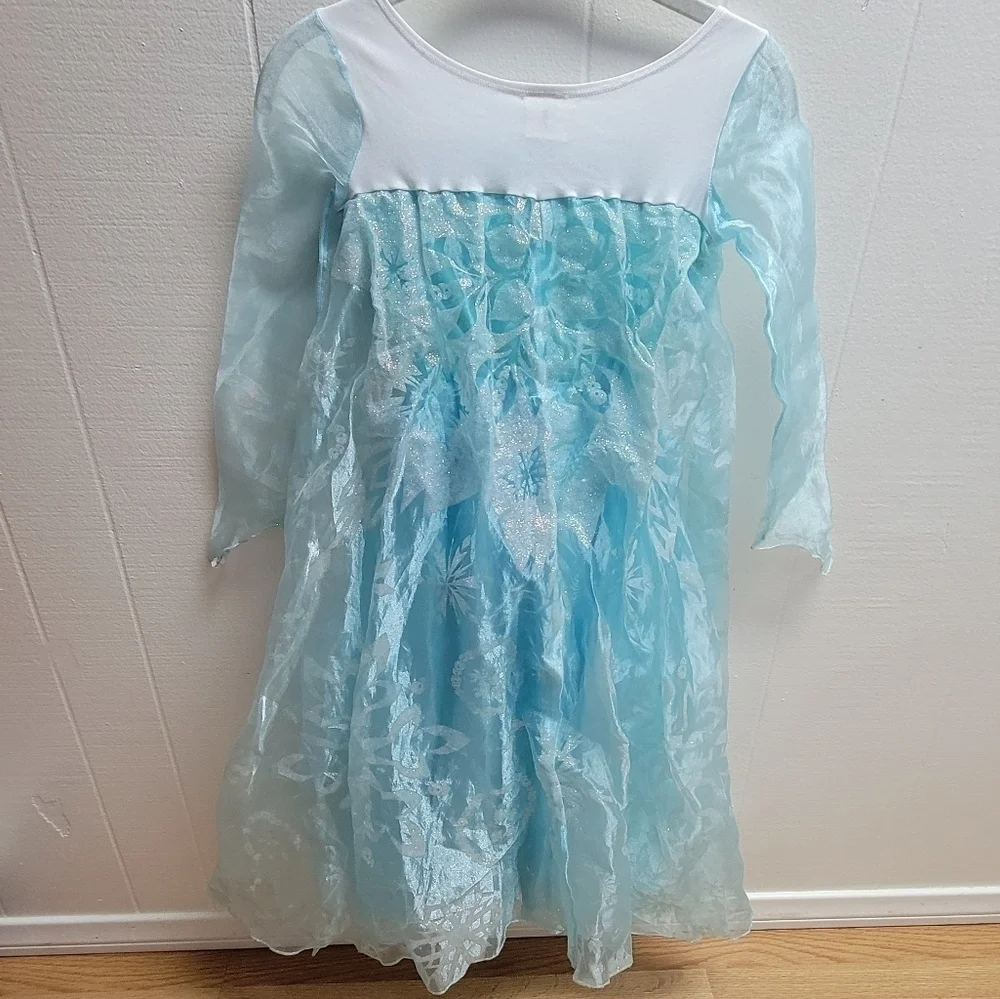 Disney Frozen Elsa dress costume size medium (7-8)